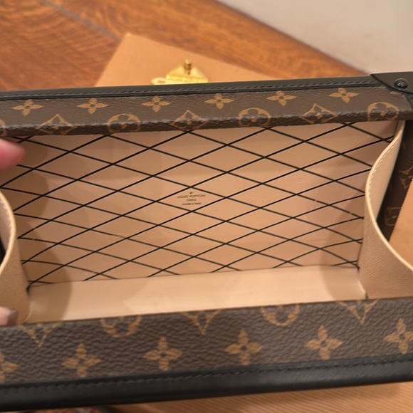 LV HARD TRUNK PETITE MAILE - Picture 5 of 6